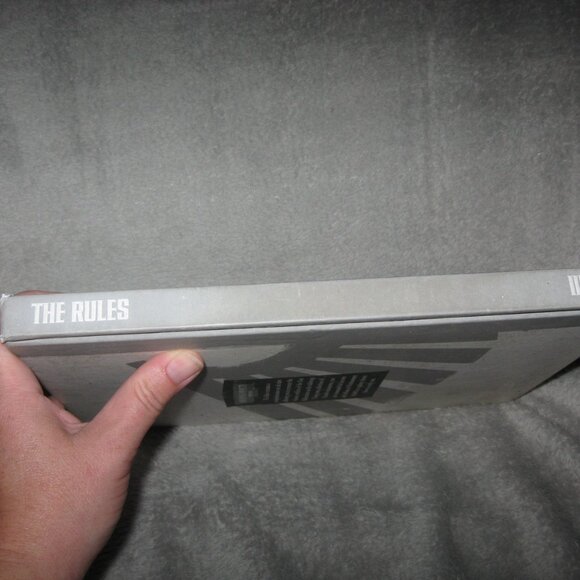 Warhammer Hardcover Book 40,000 40K The Rules 2409A7 - Picture 3 of 11